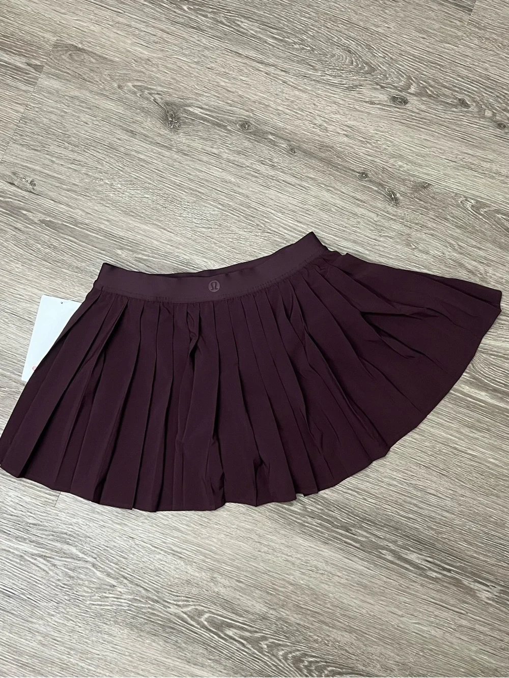 NWT HR Pleated Tennis Skirt Goodnight plum